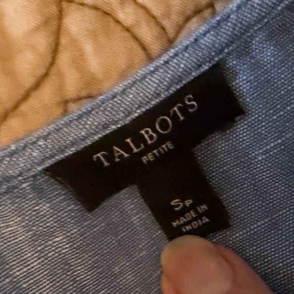 Adorable Talbots Boho Floral Folk Embroidered Chambray Blue Linen Blend Top, S - Picture 8 of 9